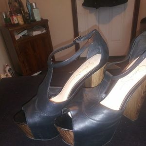 Jessica Simpson heels